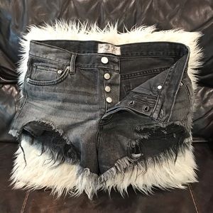 We The Free Shorts 🖤